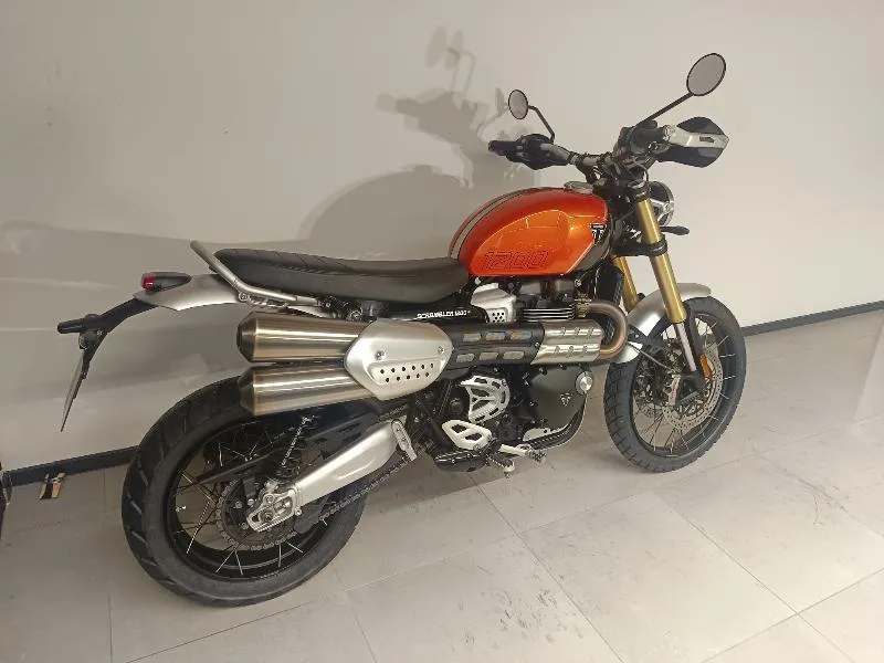 SCRAMBLER 1200 XE