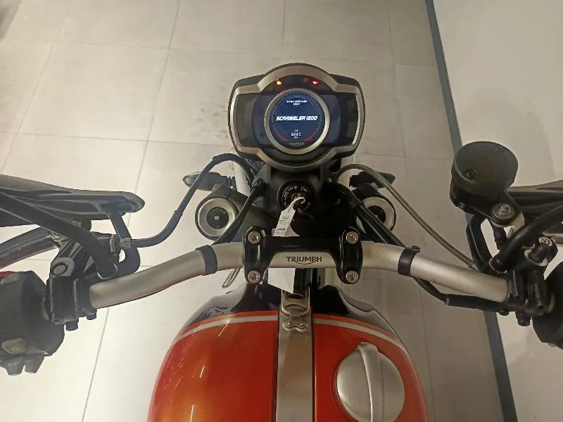 SCRAMBLER 1200 XE