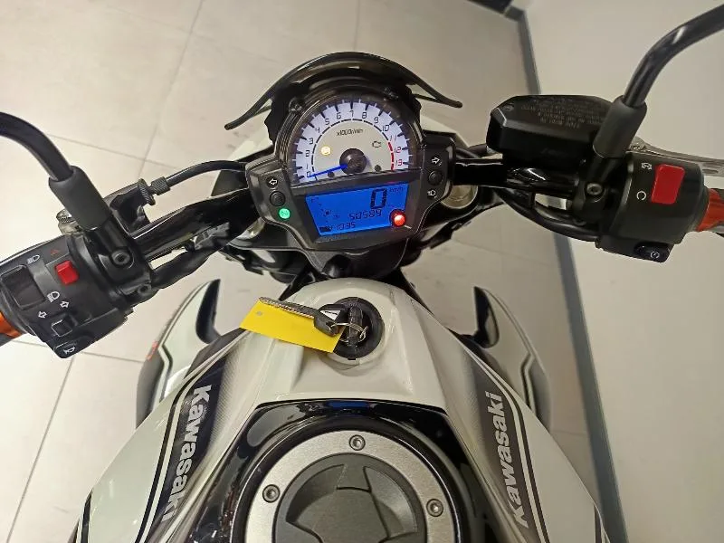ER6 