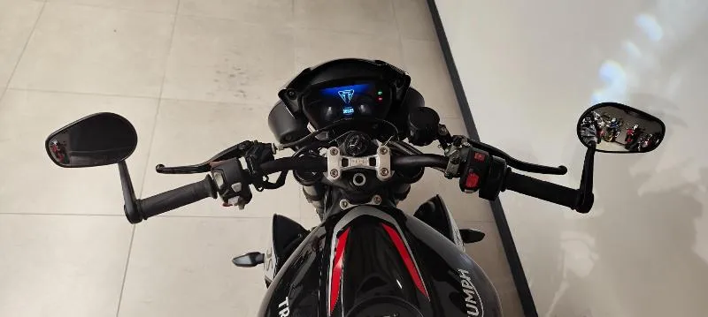 STREET TRIPLE 765 RS