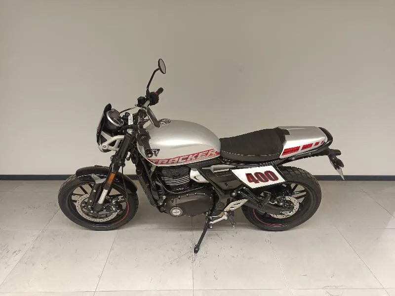 Tracker 400