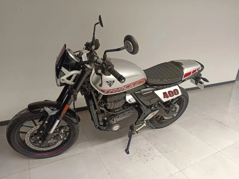 Tracker 400