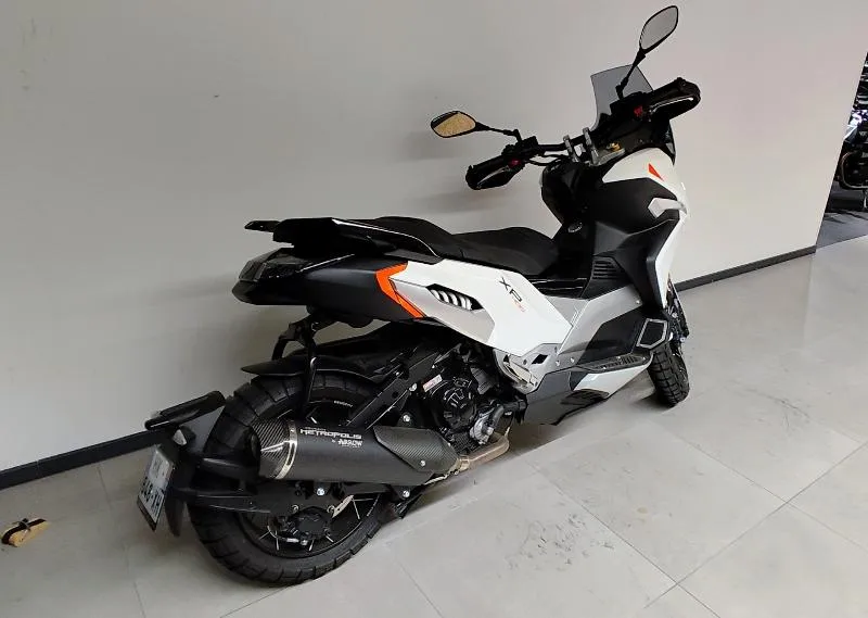 XP 400 GT