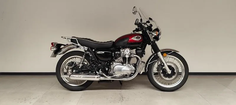 W 800