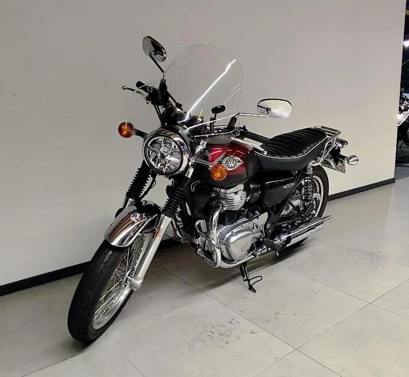 W 800