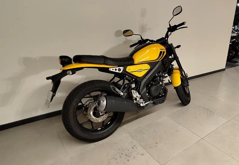 XSR 125