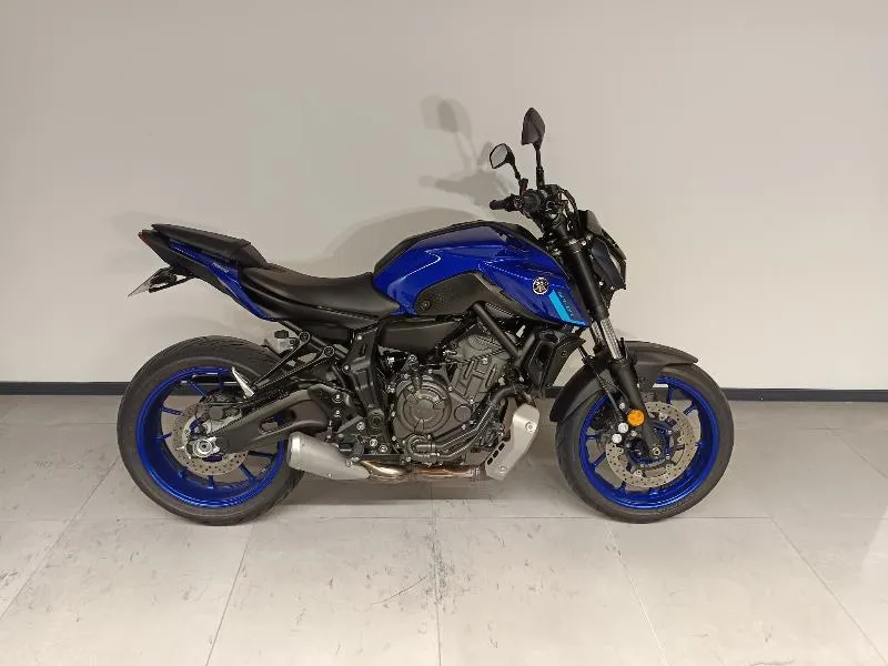 MT07