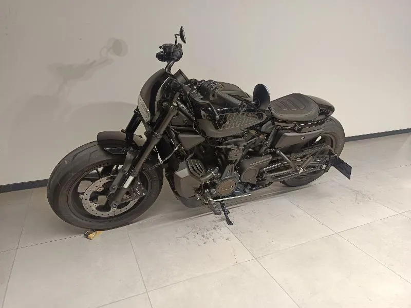 SPORTSTER 1250 S