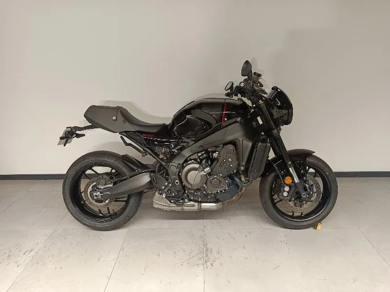 XSR 900
