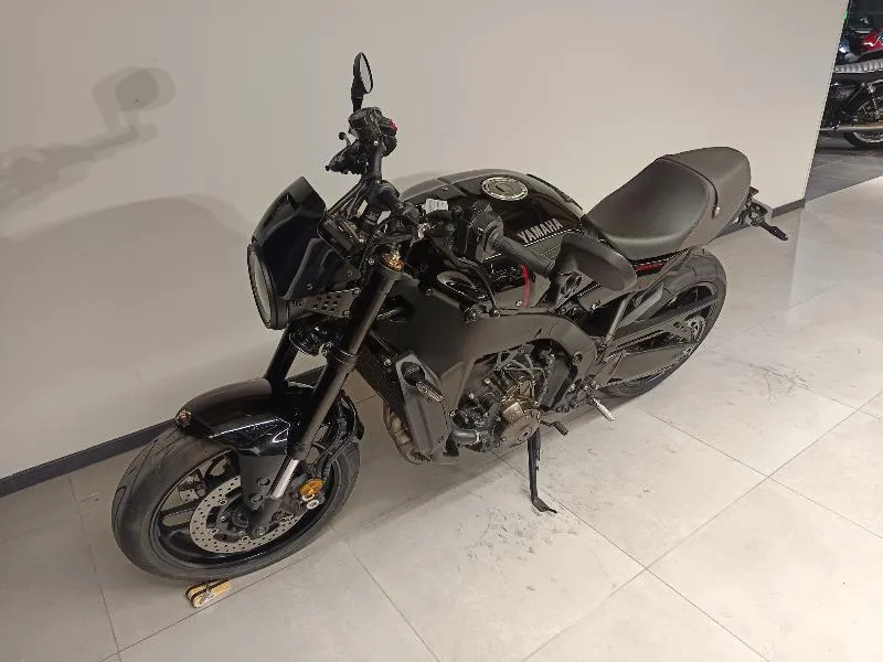 XSR 900
