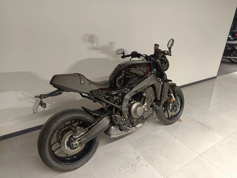 XSR 900