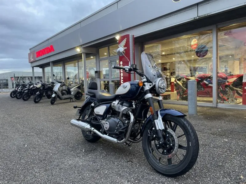 SUPER METEOR 650