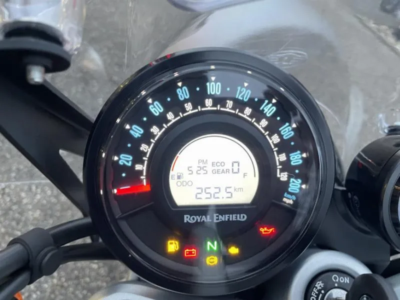 SUPER METEOR 650