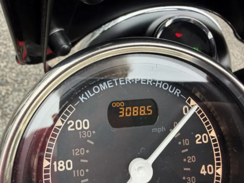 GOLDSTAR 650