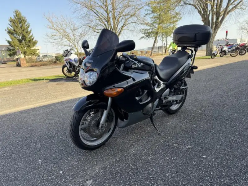 GSXF 750