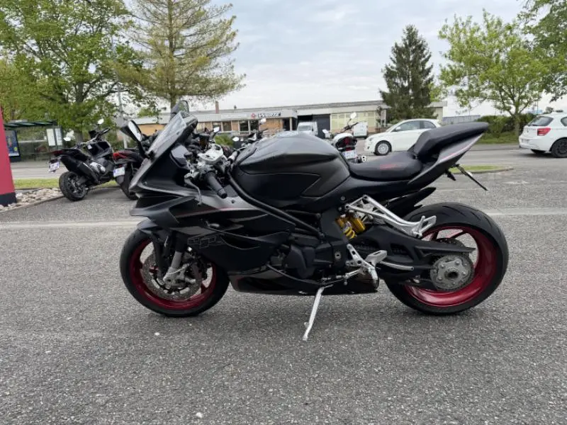SRK 921 RR