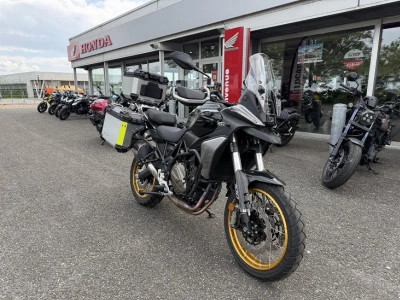 SRT 700 SX TOURING