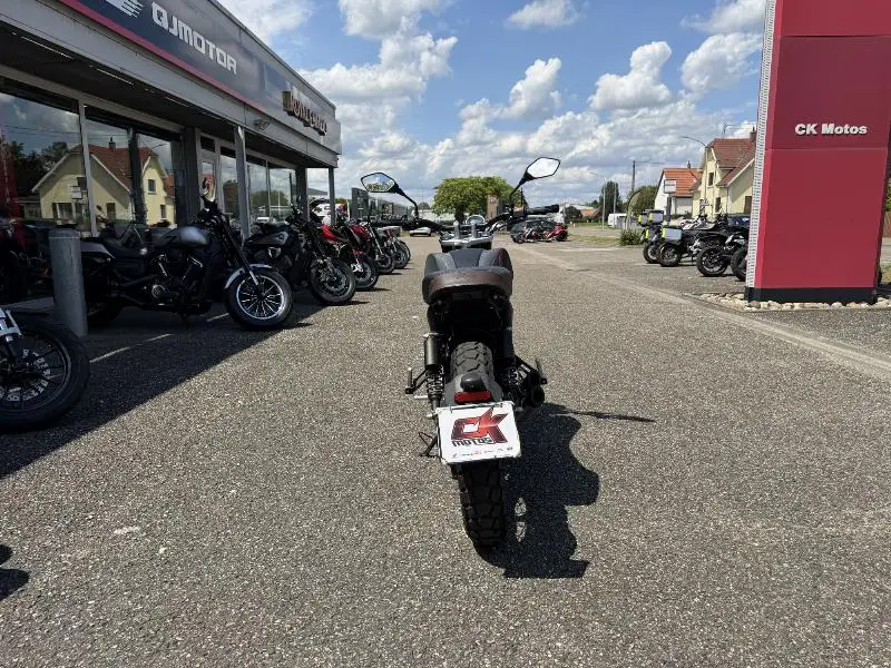 CENTURY 125