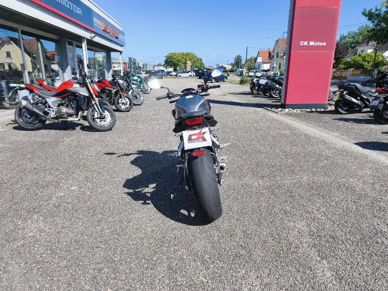 CB650R Neo Sports Café
