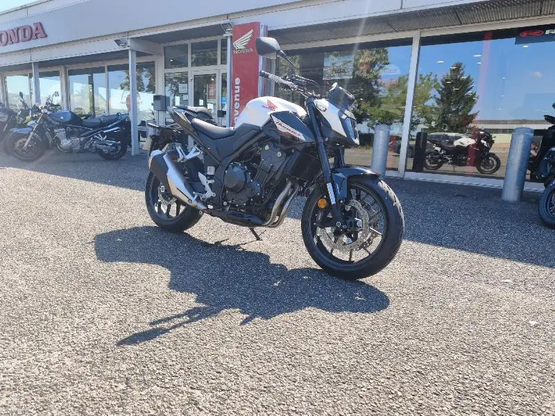 CB 500 Hornet
