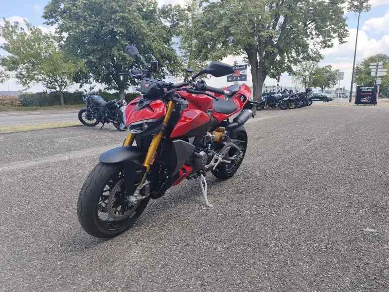 STREETFIGHTER S