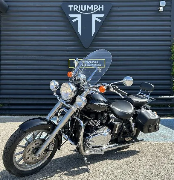 BONNEVILLE AMERICA 900