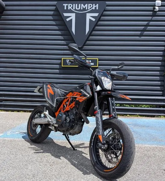 690 SMC R