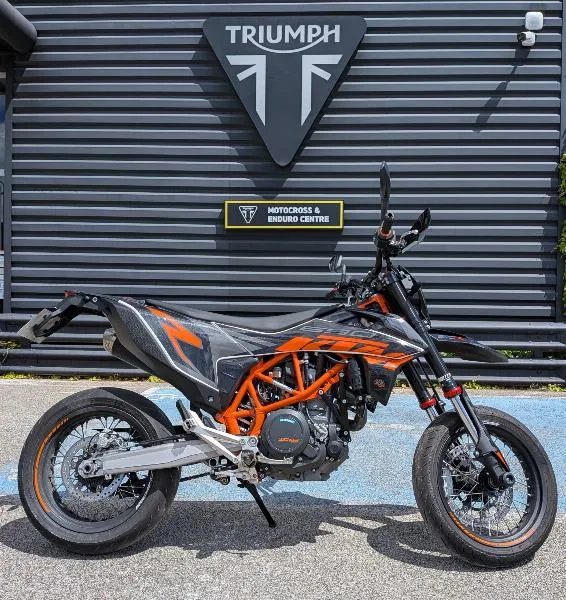 690 SMC R