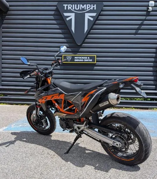 690 SMC R