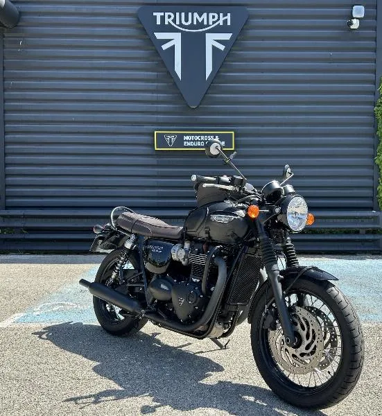 BONNEVILLE T120 2016