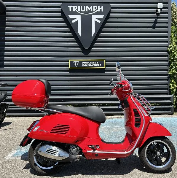 VESPA SS 300