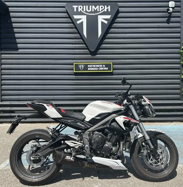 STREET TRIPLE 660 S A2
