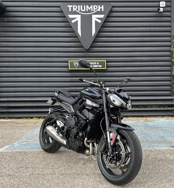 STREET TRIPLE 765 R A2