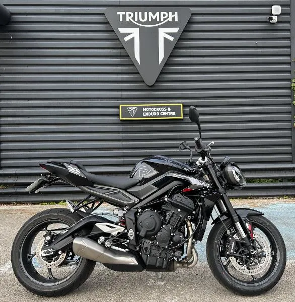 STREET TRIPLE 765 R A2