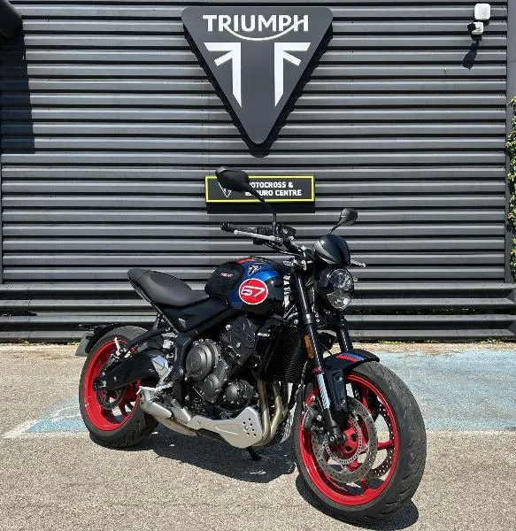 TRIDENT 660