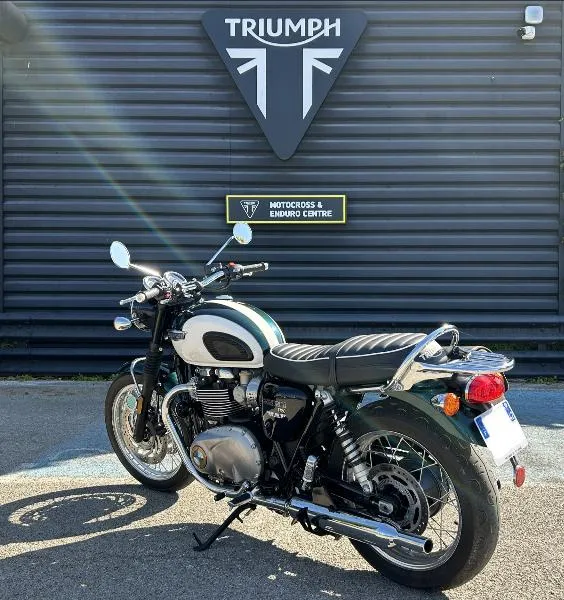 BONNEVILLE T120