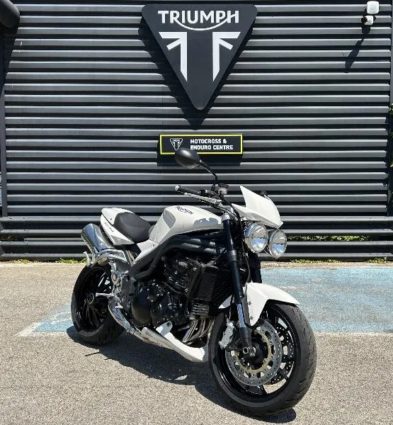 SPEED TRIPLE 1050