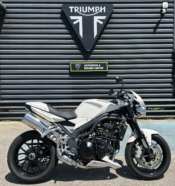 SPEED TRIPLE 1050