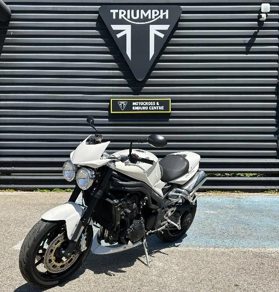 SPEED TRIPLE 1050