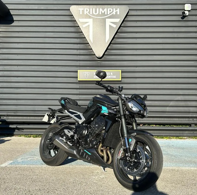 STREET TRIPLE 765 RS