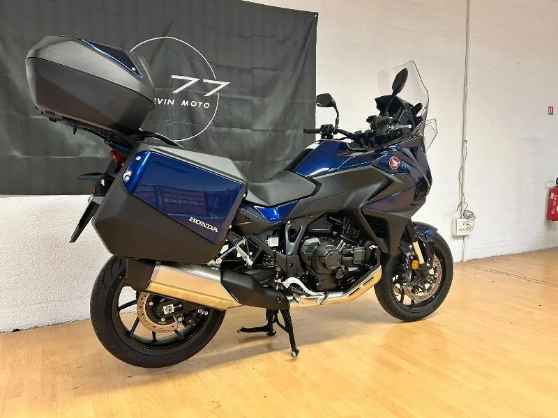 NT 1100 DCT