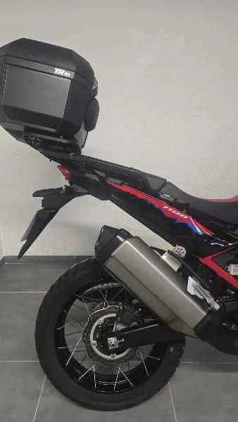 CRF 1100  L AFRICA TWIN