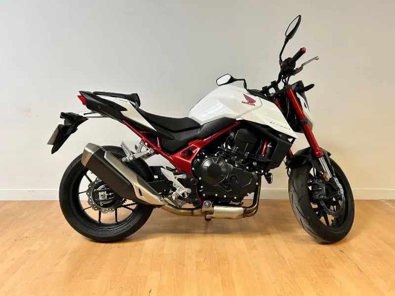 CB 750 HORNET