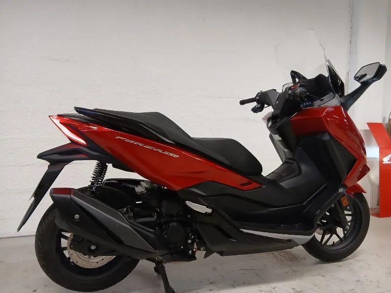 NSS FORZA 350