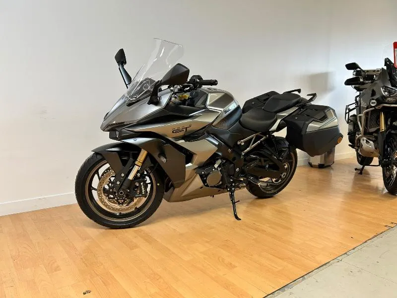 GSXS 1000 GT