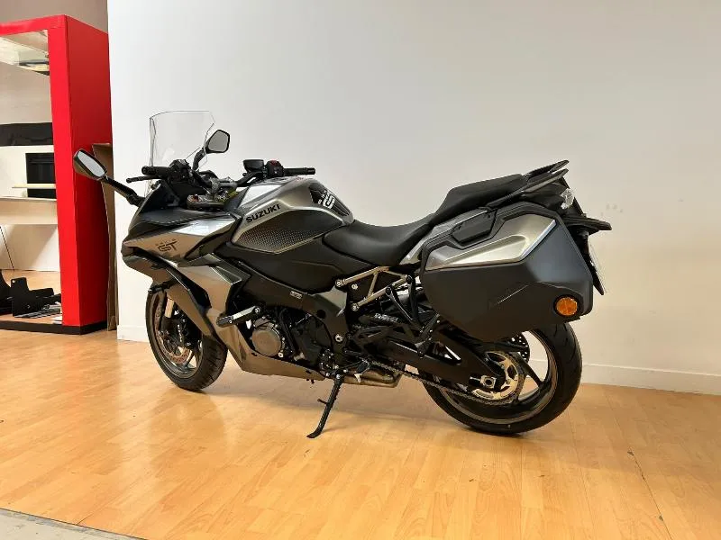 GSXS 1000 GT