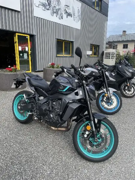 MT09  YAMT