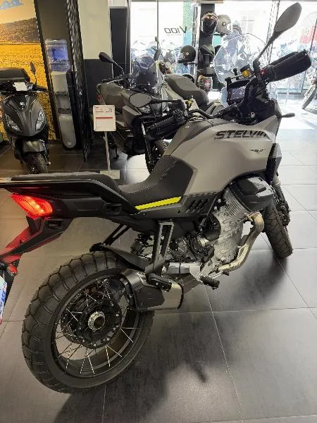 STELVIO 1100