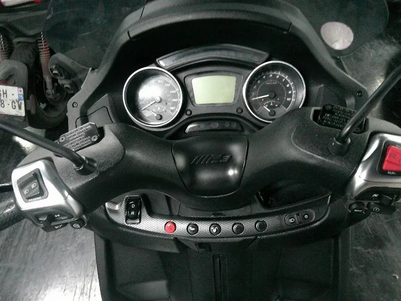 MP3 500 HPE SPORT ADVANCED ABS ASR