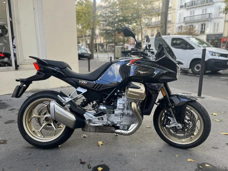 V100  MANDELLO